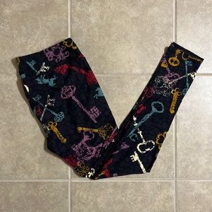TC Key and Unicorn Leggings - LuLaRoe.